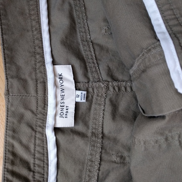 Jones New York - Picture 3 of 4